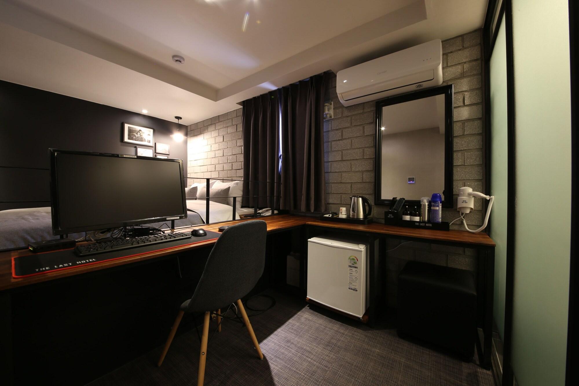 The Last Hotel Nampo Busan Exterior photo